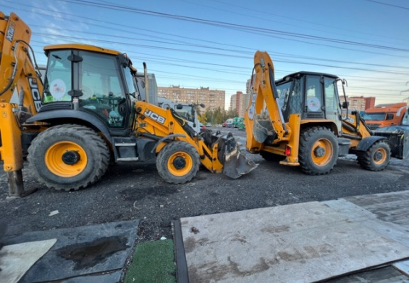 ЭКСКАВАТОР ПОГРУЗЧИК “JCB 3CX ECO”