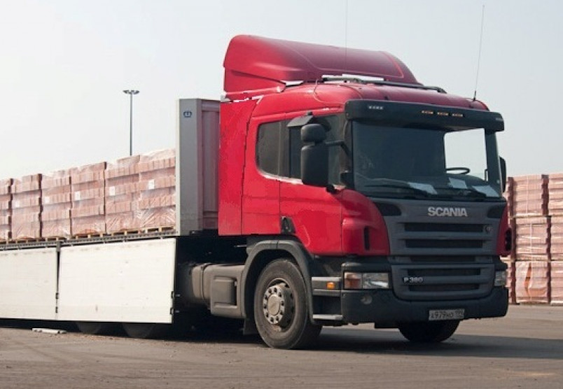 Аренда шаланды Scania 12 м в Москве и Московской области